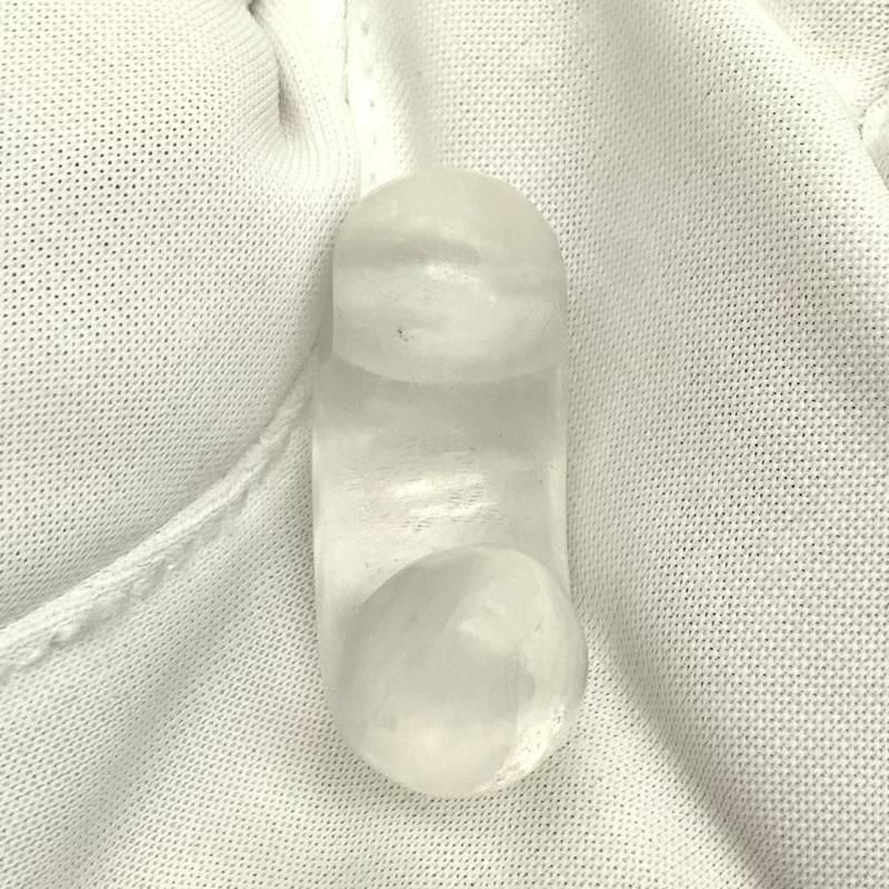 金峰山産水晶(山梨県/長野県) 勾玉 巴型 端材付 】 日本産 クォーツ