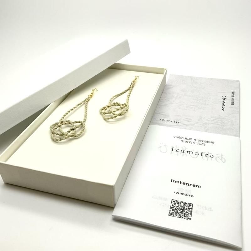 結びのイヤリング・結びのピアス - 真菰ピアス/イヤリング - 】 真菰