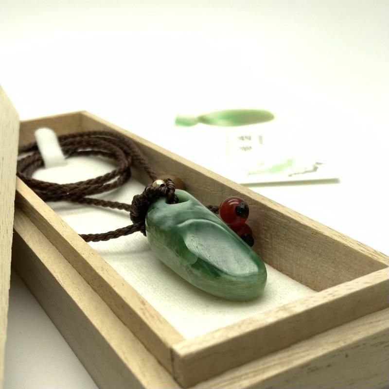 翡翠　(瓜) マクラメ　ネックレス 28841c73875b28db5d3048f8aa885d