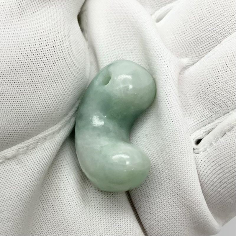 ミャンマー翡翠 勾玉 獣型 】 ひすい ヒスイ Jade 限定品 稀少