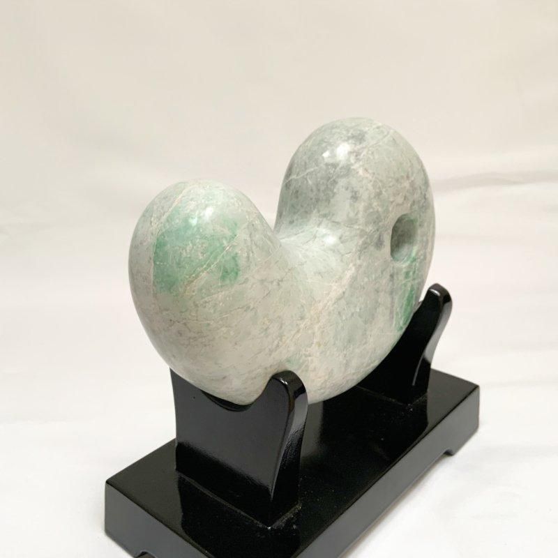 糸魚川翡翠‼️勾玉‼️翡翠（かわせみ）工房で購入品‼️見事な翡翠‼️激安出品‼️送料無料‼️ 糸魚川翡翠 勾玉 巴型 】 国産 天然石 糸魚川産翡翠 ひすい