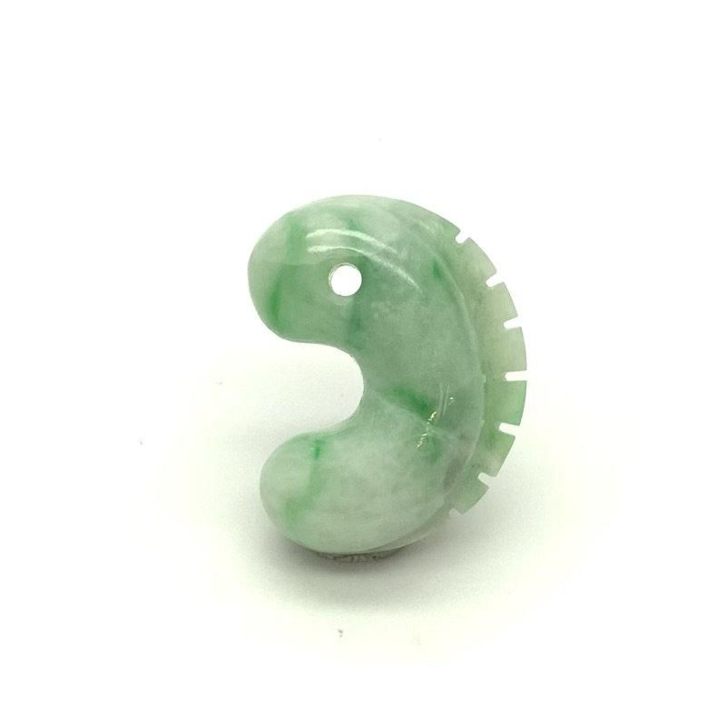 【 ミャンマー翡翠 勾玉 獣型 】ひすい ヒスイ Jade 限定品 稀少 レア パワーストーン