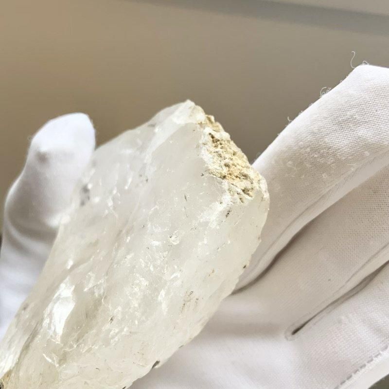 天然石／水晶。【茨城県産】重さ／1kg。【玄関先、居間のインテリアとして最適】。 茨城県北冨田産水晶 原石 】クォーツ quartz 天然石 万能石 浄化 開運