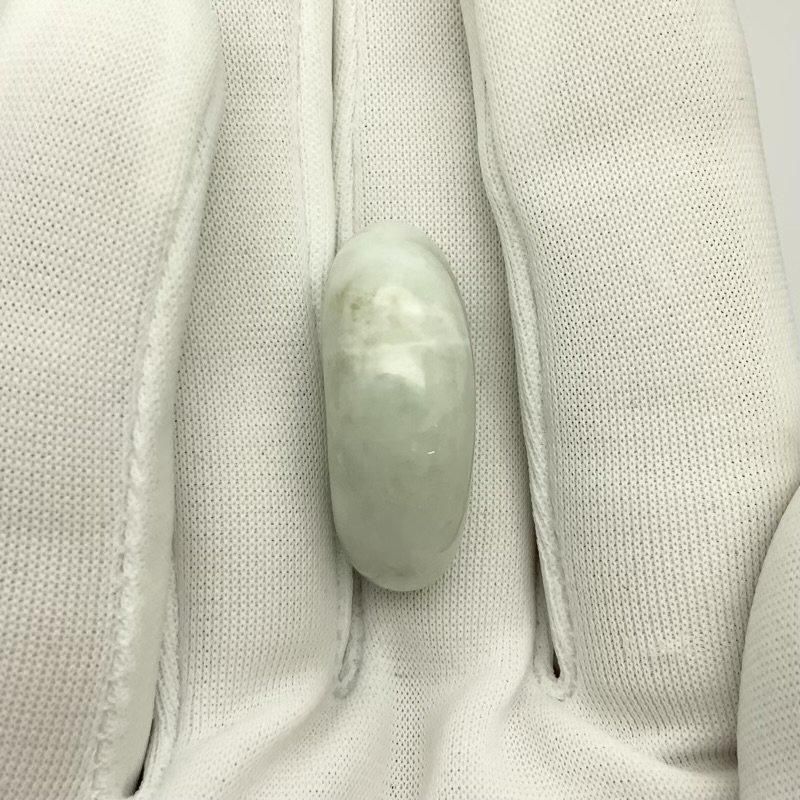 糸魚川翡翠 勾玉 巴型 】 国産 天然石 糸魚川産翡翠 ひすい
