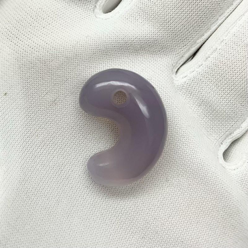 茨城県玉川産めのう 勾玉 巴型 】国産 めのう 瑪瑙 メノウ agate