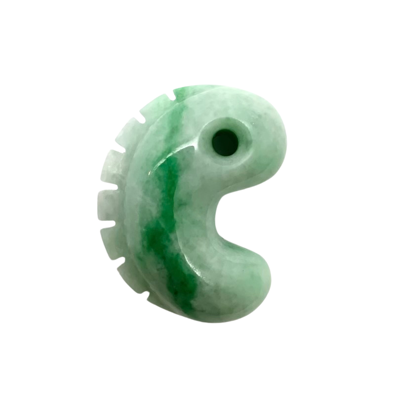 ミャンマー翡翠 勾玉 獣型 】 ひすい ヒスイ Jade 限定品 稀少 ミャンマー翡翠 勾玉 獣型 】 ひすい ヒスイ Jade 限定品 稀少