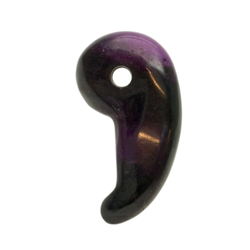  饤   Sugilite  ŷ  magatama