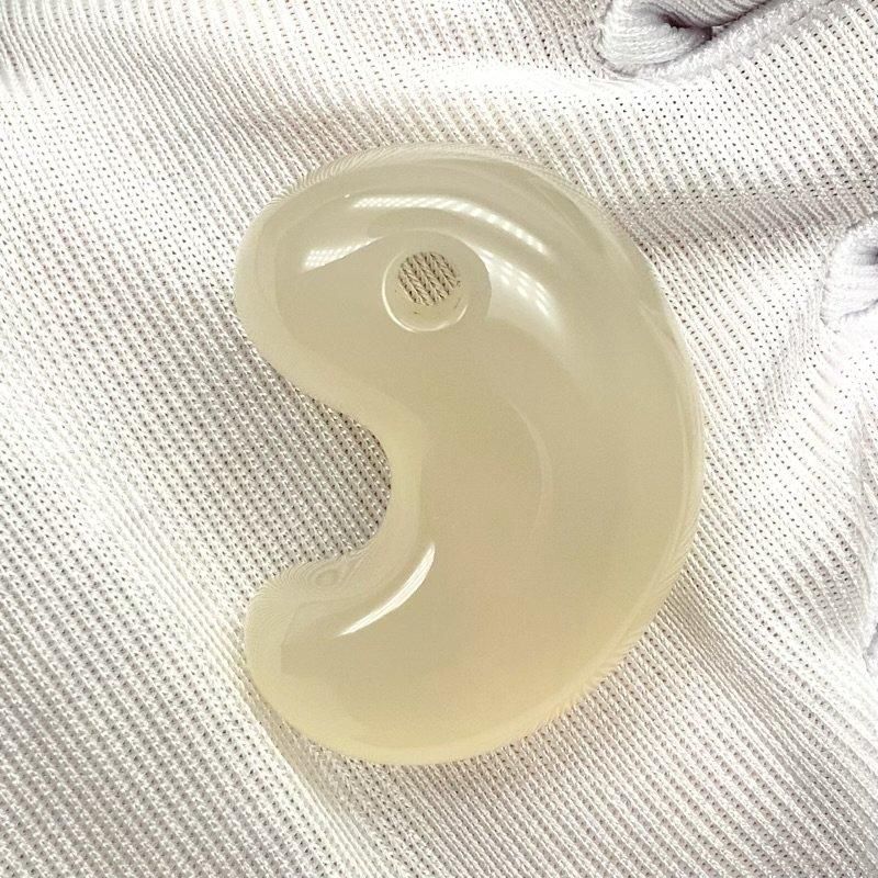 花仙山産めのう SA 勾玉(大) 】 国産 島根 出雲 カーネリアン 赤白 赤