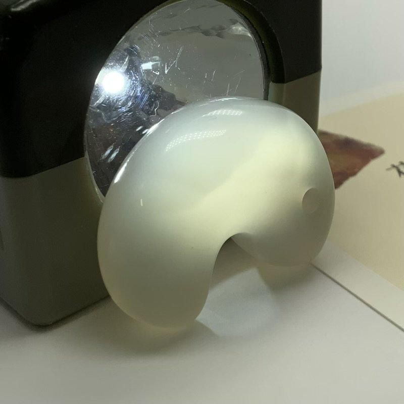 花仙山産めのう SA 勾玉(大) 】 国産 島根 出雲 カーネリアン 赤白 赤