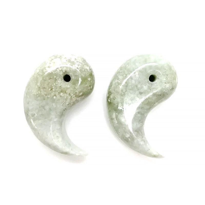 太陽と月　翡翠勾玉 Amazon.co.jp: 糸魚川翡翠 勾玉 置物 小滝産 80mm (theory xyz