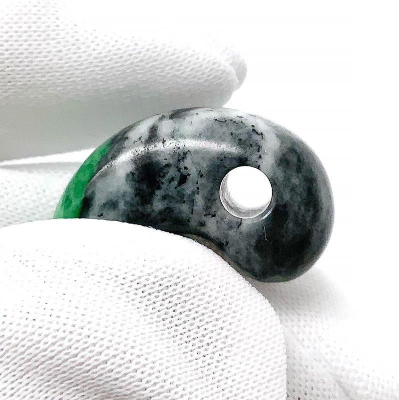 ☆別格高級品質！福財弁天宝珠③！ルビーインゾイサイト　勾玉 ☆別格高級品質！福財弁天宝珠③！ルビーインゾイサイト 勾玉