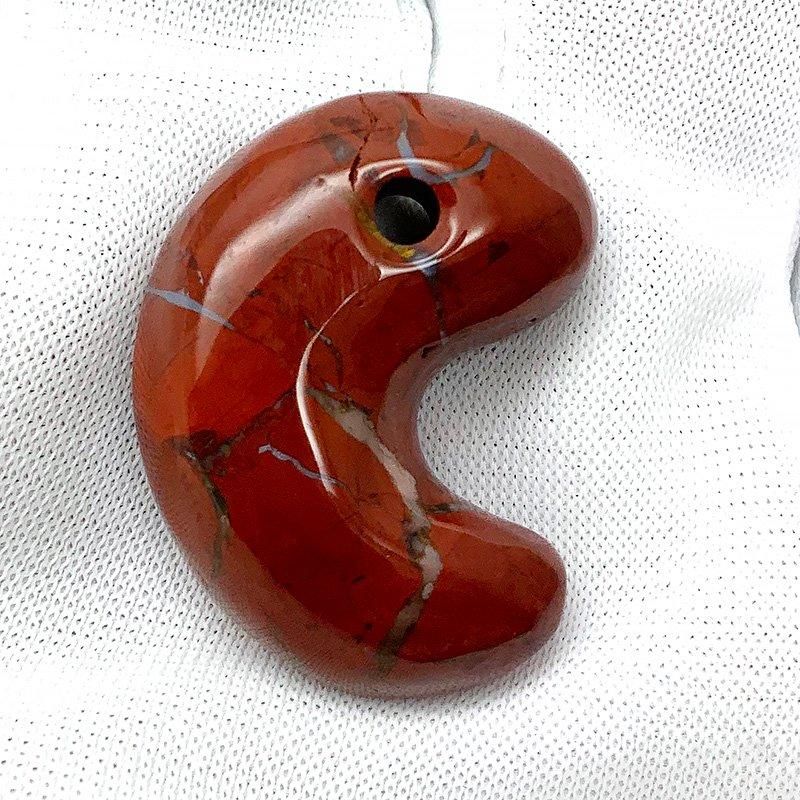 佐渡赤玉石 勾玉AA中 】佐渡の赤玉 国産 新潟 佐渡島 まがたま