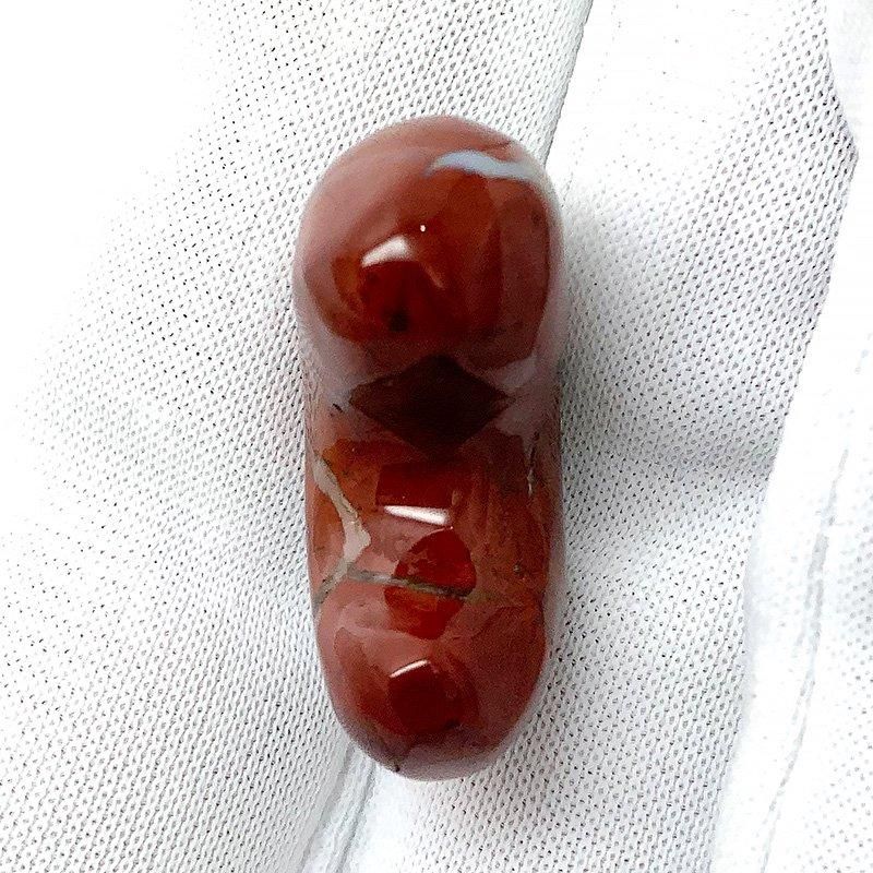 佐渡赤玉石 勾玉AA中 】佐渡の赤玉 国産 新潟 佐渡島 まがたま