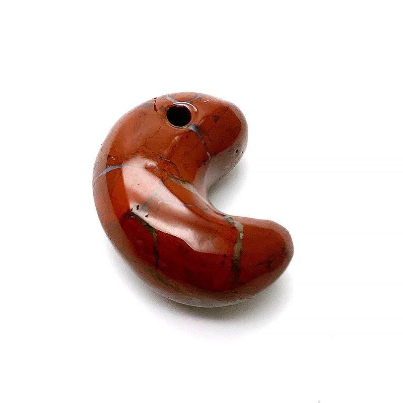 佐渡赤玉石 勾玉AA中 】佐渡の赤玉 国産 新潟 佐渡島 まがたま