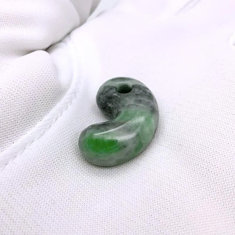 糸魚川翡翠 (青海産) 勾玉 巴型 】 | めのうの店川島【公式通販