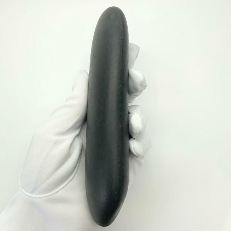 神居古潭石 (まぐろ) 台付き 】 | めのうの店川島【公式通販】創業明治10年