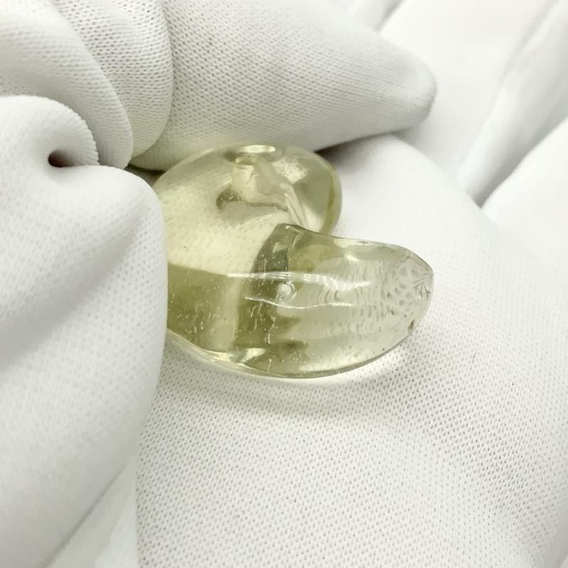 リビアングラス 勾玉 】 | めのうの店川島【公式通販】創業明治10年