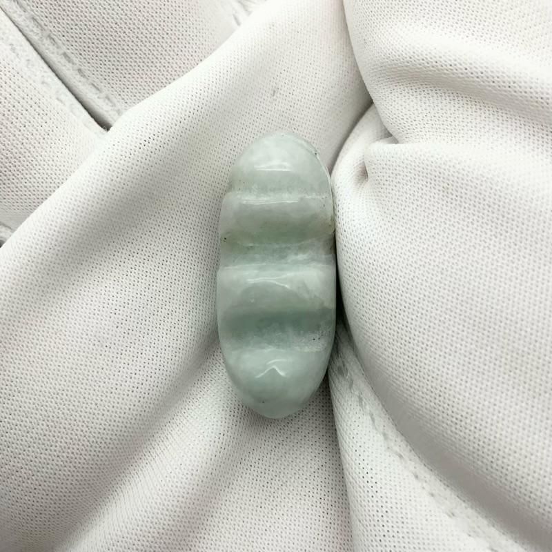 糸魚川翡翠‼️獣形勾玉‼️58,300円にて購入品‼️これ以上の値引きはいたしません‼️ 糸魚川翡翠 勾玉 獣型 】 | めのうの店川島【公式通販】創業明治10年