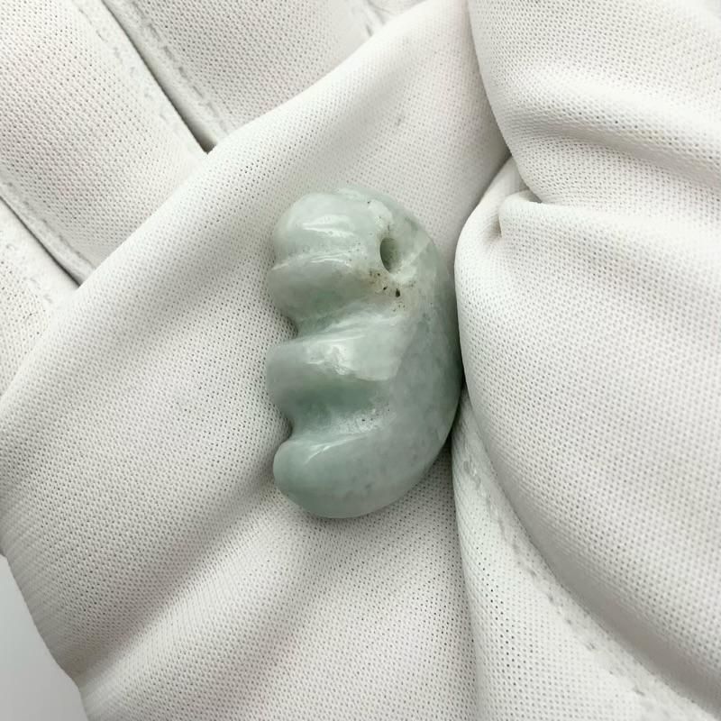 獣形勾玉 糸魚川翡翠 出土品 古墳時代　【値下げ交渉 可⭕】 日本翡翠・糸魚川産・獣形勾玉（じゅうけいまがたま） – 天然石
