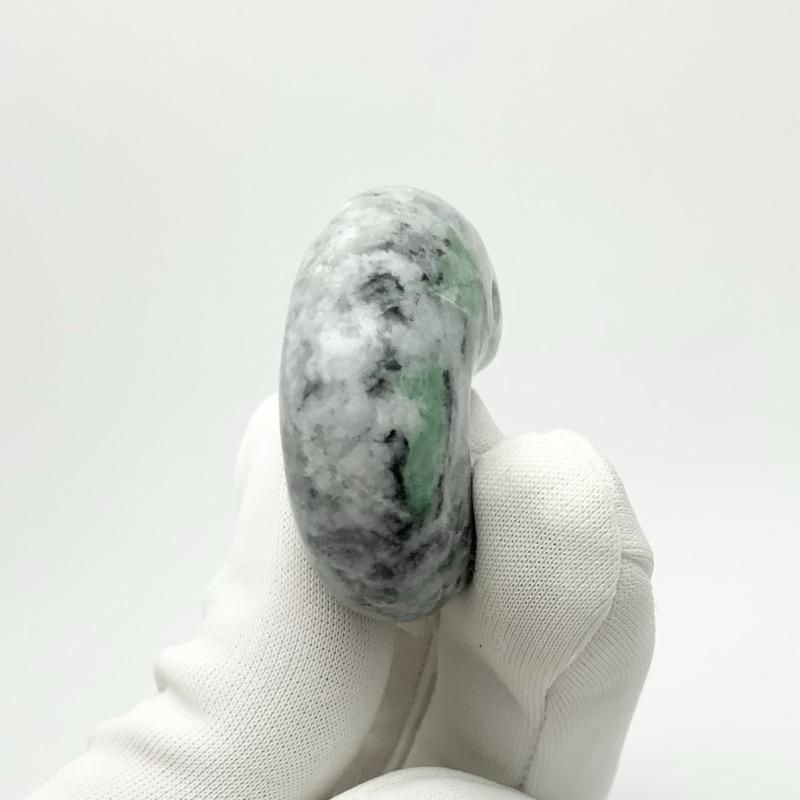 糸魚川翡翠 勾玉 巴型 】 | めのうの店川島【公式通販】創業明治10年