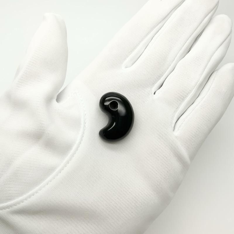 隠岐の島産黒曜石 勾玉(中) 巴型 】 | めのうの店川島【公式通販