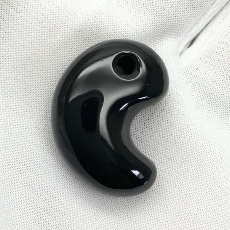 黒曜石　勾玉　２５０７２６－０９ 黒曜石 勾玉 250726－09