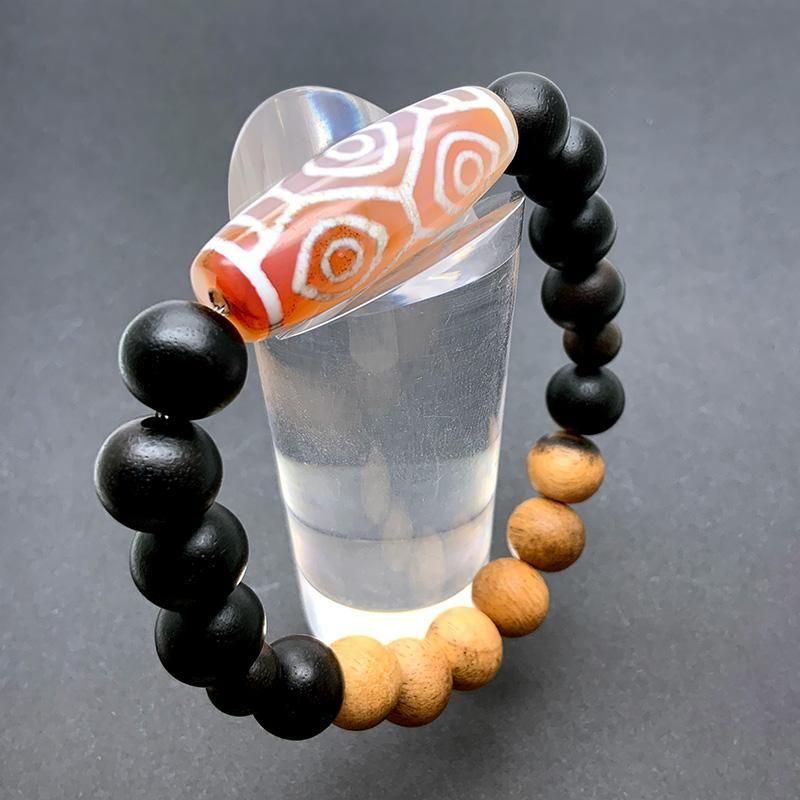 赤朱砂海洋天珠と南紅瑪瑙：忍耐力と厄除けのブレスレット 赤朱砂海洋天珠と南紅瑪瑙：忍耐力と厄除けのブレスレット