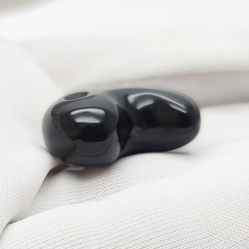 隠岐の島産黒曜石 勾玉(中) 巴型 】 | めのうの店川島【公式通販