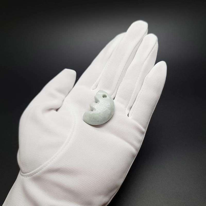 糸魚川翡翠 勾玉 大 獣型 】 | めのうの店川島【公式通販】創業明治10年