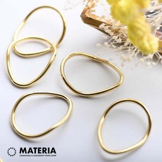 華奢な楕円リングチャーム 穴あり リングパーツ ゴールド フープ オーバル - MATERIA ~スナップボタンとアクセサリーパーツのお店~