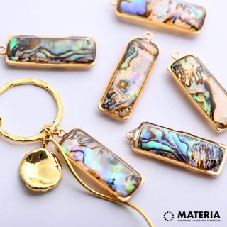 天然シェルの六角形チャーム ゴールド 4個 メタルパーツ チャーム 貝 天然素材 - MATERIA ~スナップボタンとアクセサリーパーツのお店~