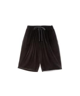Velvet Tuck Shorts / BLACK