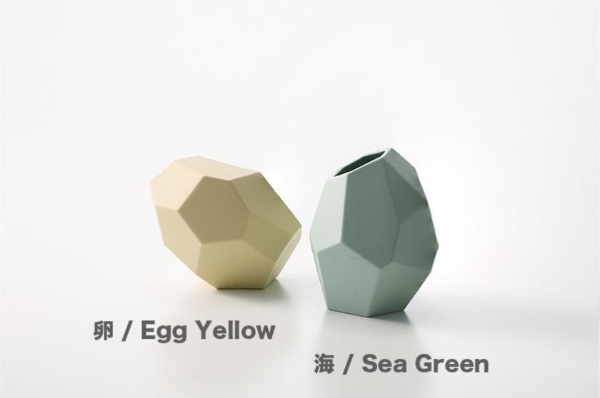 角度を変えて使えるフラワーベース corock | nucca | 波佐見焼