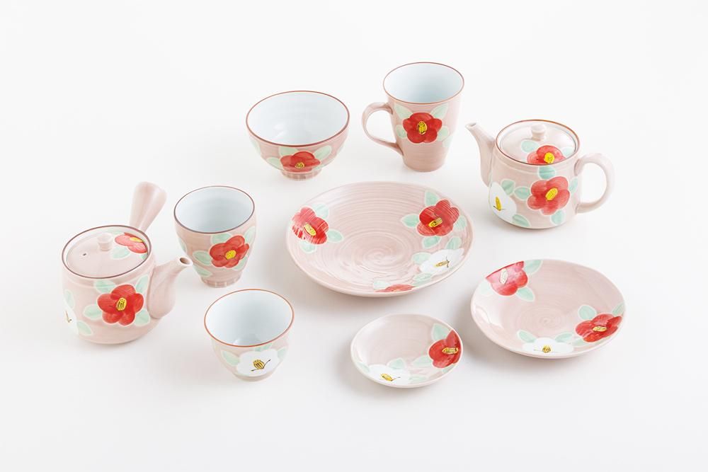 手書きだけが出せる味わい | 釉彩椿シリーズ 急須 | 波佐見焼窯元 山下陶苑