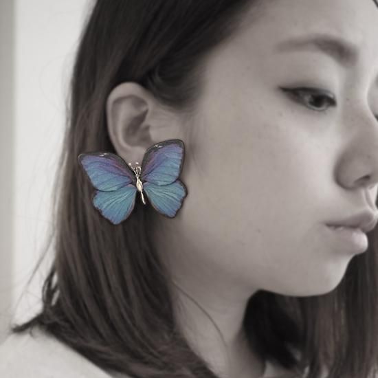 レザー蝶イヤリング | TORQUATA(トルクアータ) - gondoa 公式通販