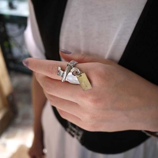 ジュエリーセレクトショップ gondoa ネット通販 | TORQUATA