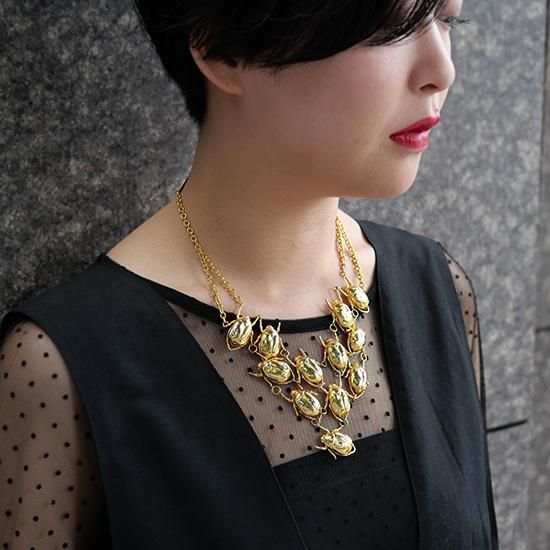 オリジナル 金 ブローチ F39 危うく 貝殻 ネックレストップ アクセサリー