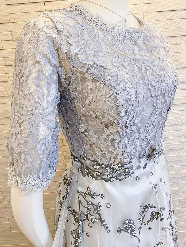 Petitプリント柄ロングドレス＊お袖付き＊ホワイトグレー