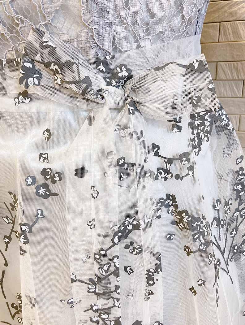 Petitプリント柄ロングドレス*お袖付き*ホワイトグレー Petitプリント柄ロングドレス*お袖付き*ホワイトグレー