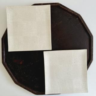 ߲ /