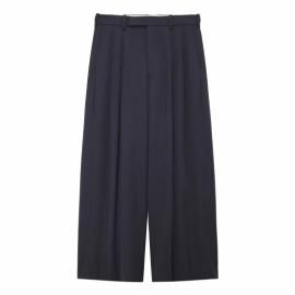 <img class='new_mark_img1' src='https://img.shop-pro.jp/img/new/icons7.gif' style='border:none;display:inline;margin:0px;padding:0px;width:auto;' />25WINTER TWO TUCK BAGGY TROUSERS 2/60 WASHER WOOL GABADINE  / markaʥޡ