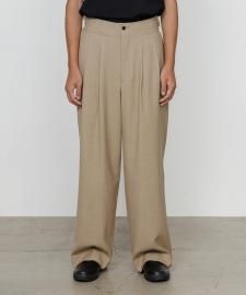 <img class='new_mark_img1' src='https://img.shop-pro.jp/img/new/icons7.gif' style='border:none;display:inline;margin:0px;padding:0px;width:auto;' />��26SS��TWO TUCK MILITARY TROUSERS RECYCLED POLYESTER NON-MULESED WOOL GABARDINE/marka�ʥޡ�����