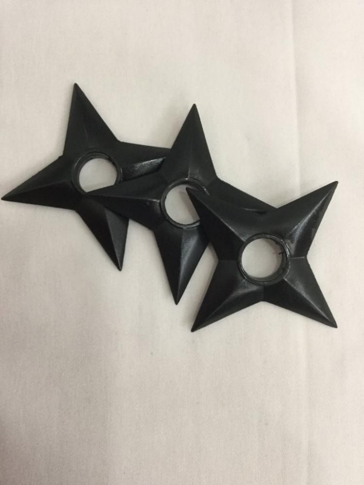 ナルトグッズ　未使用　額あて　忍具　手裏剣など　個数種類指定可 ナルトグッズ 未使用 額あて 忍具 手裏剣など 個数種類指定可