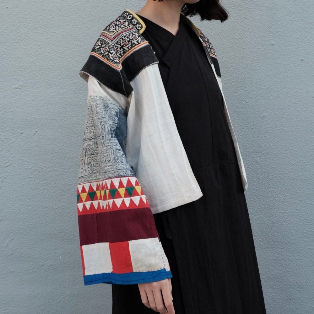 [VINTAGE] Miao Traditional Batik-print Sleeves Jacket by Boinu