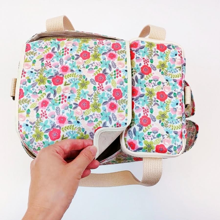 SKIP&CLAP 吸引器バッグ　CARErryBAG Rect.M skip&clap スキップアンドクラップ 吸引器用バッグの専門店です。