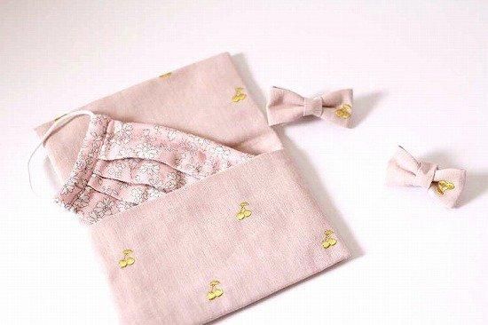 刺繍生地 【さくらんぼ/ピンクベージュ/ゴールド】 カットクロス
