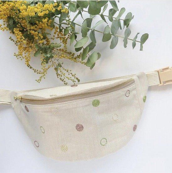 刺繍生地 【ドット/ベージュ/カモフラ】 カットクロス 綿ポリ