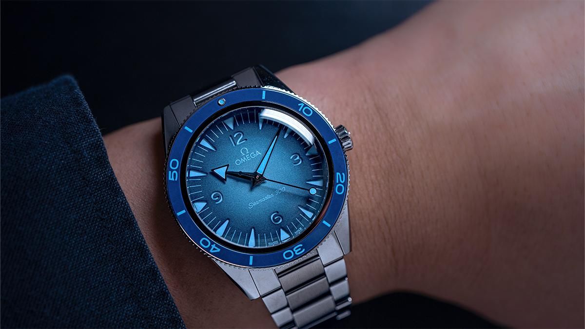 234.30.41.21.03.002 オメガ シーマスター300 Summer Blue 234.30.41.21.03.002 オメガ シーマスター300 Summer Blue