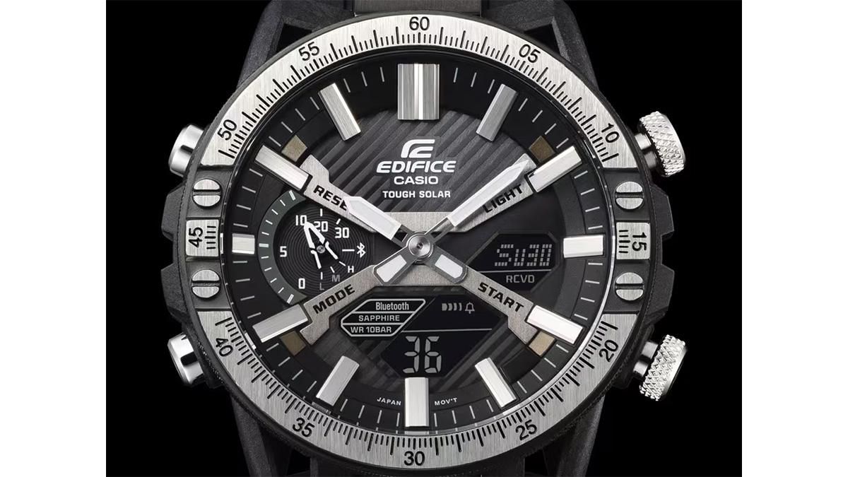 ECB-2000YTP-1AJFの文字盤を拡大した画像