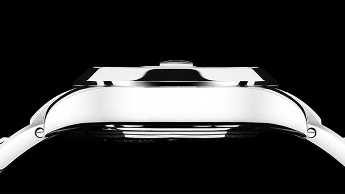 ケースを側面から写した画像